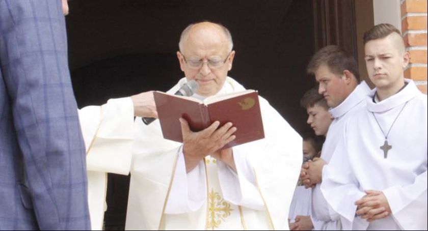 Wikariusz Generalny Diecezji Łowickiej, ks. Wiesław Wronka, odwołany z urzędu