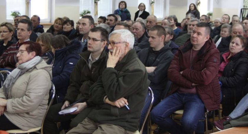 Gmina Łowicz. Konsultacje społeczne dotyczące budowy Kolei Dużych Prędkości