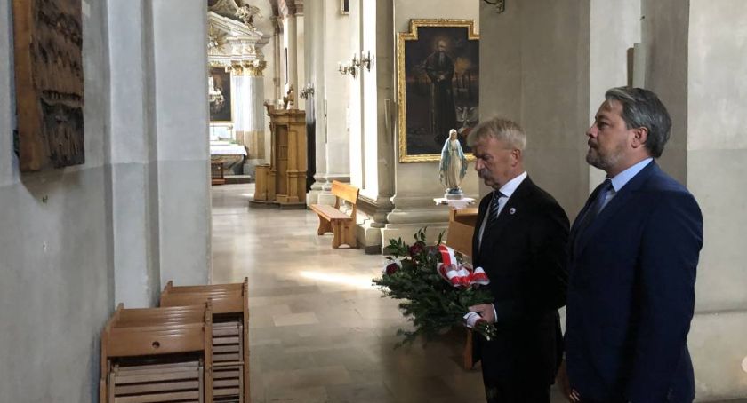 Władze miasta upamiętniły 82. rocznicę agresji ZSRR na Polskę (Foto)