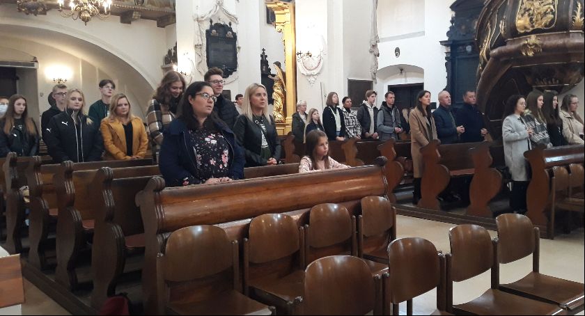 Pielgrzymi z Łowicza i Kutna spotkali się w katedrze
