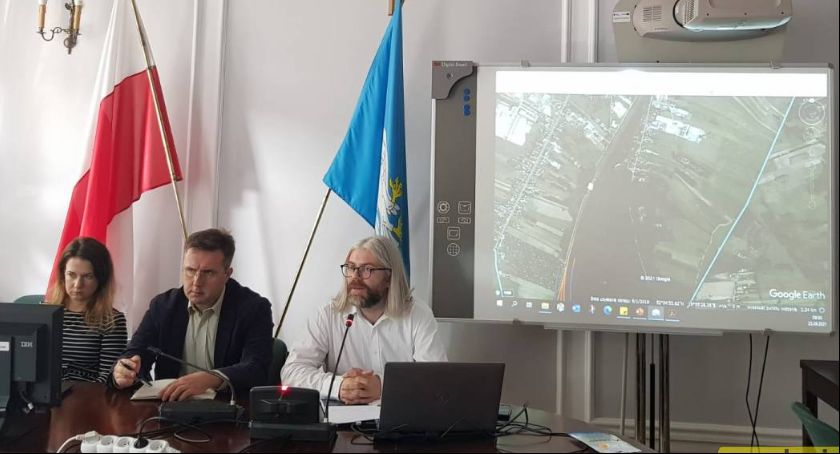 Łowicz. Pierwsza tura konsultacji społecznych ws. Kolei Dużych Prędkości (Foto i Video)