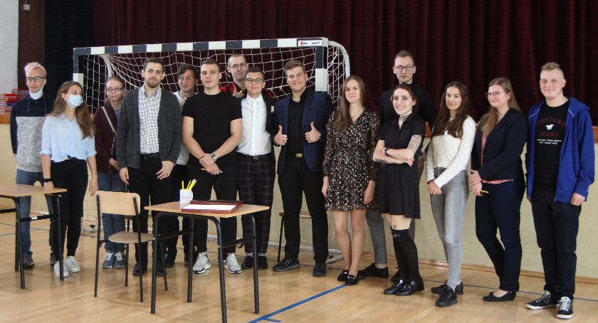 Absolwenci pijarskiego liceum spotkali się z maturzystami
