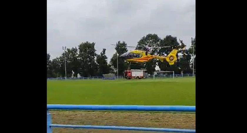 Łyszkowice. Śmigłowiec LPR lądował na stadionie