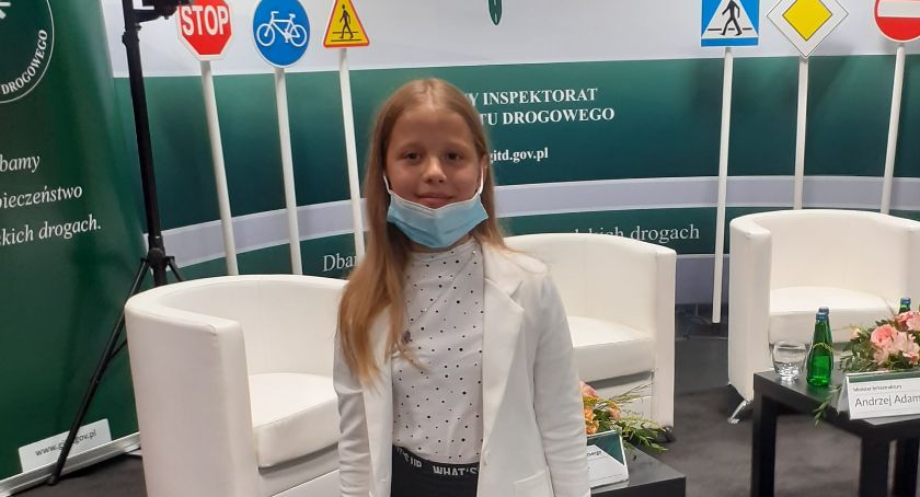 Uczennica SP w Łyszkowicach laureatką ogólnopolskiego konkursu