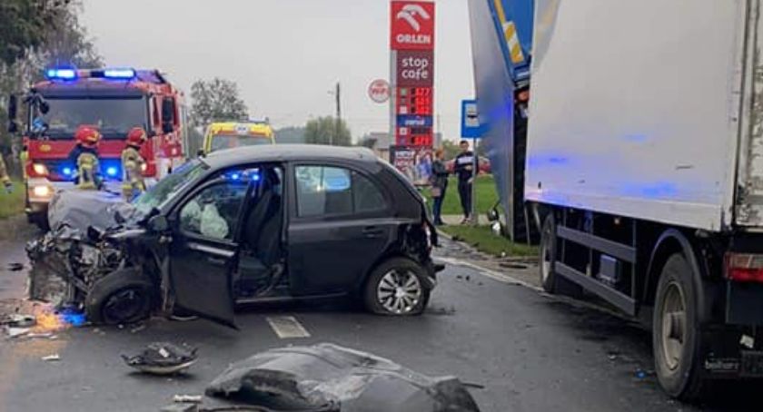 Goleńsko. Wypadek z udziałem trzech pojazdów, jedna osoba ranna