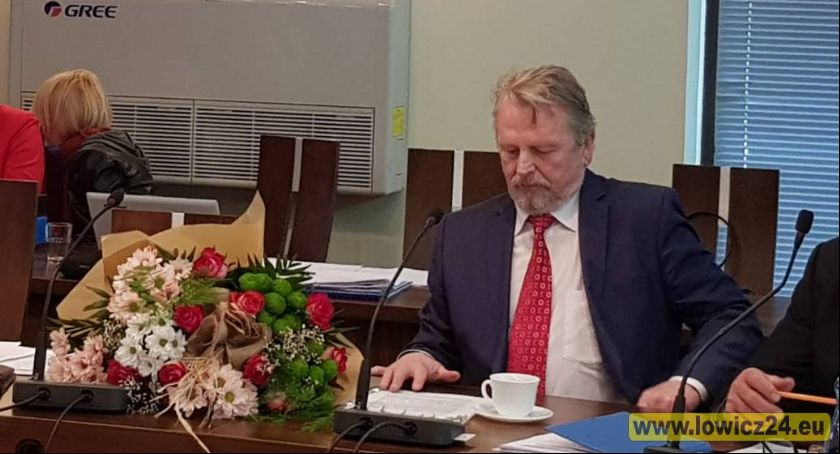 Piotr Gołaszewski zastąpił Janusza Michalaka w Zarządzie Powiatu Łowickiego (Video)