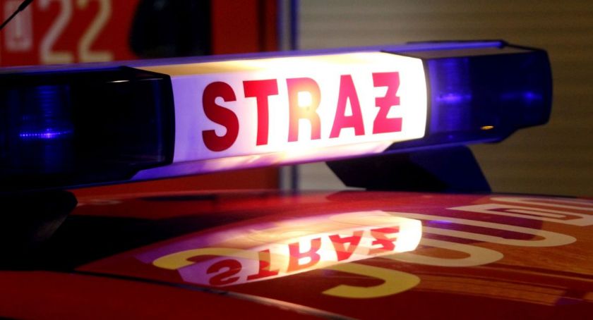 Dzierzgów. Awaria silnika przyczyną pożaru auta