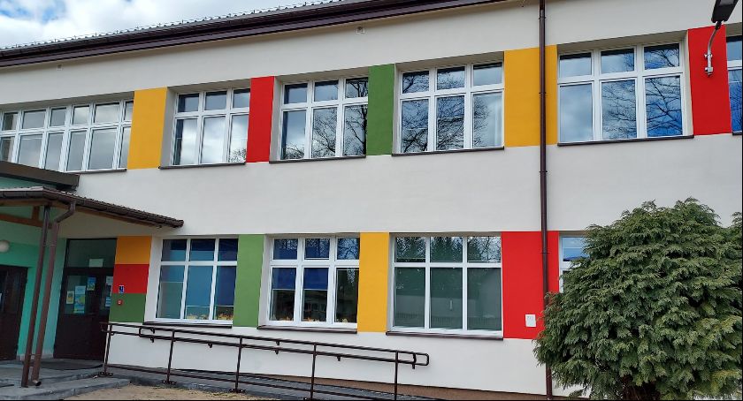 Bełchów. Fałszywy alarm bombowy w szkole