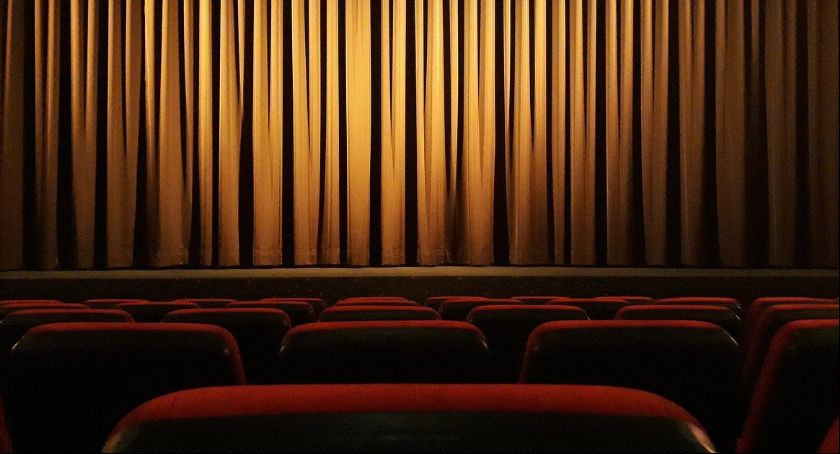 Historia założenia Teatru Powszechnego