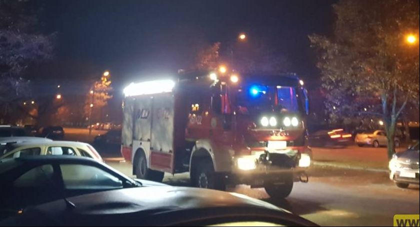 Łowicz. Nocna akcja strażaków