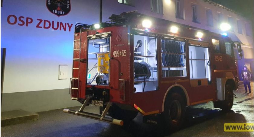 Bogu na chwałę, ludziom na ratunek! Druhowie strażacy ze Zdun powitali nowy wóz (foto, film)