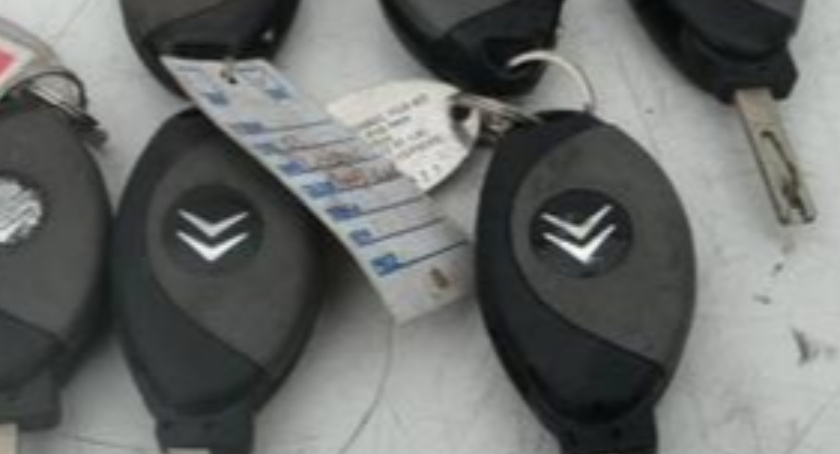 Łowicz. Zaginęły klucze od Citroena