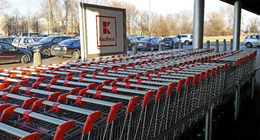 W jakich godzinach będą otwarte sklepy w Wigilię?
