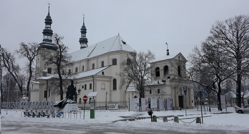 Pasterka w Łowiczu. W niektórych kościołach będą dwie Msze święte
