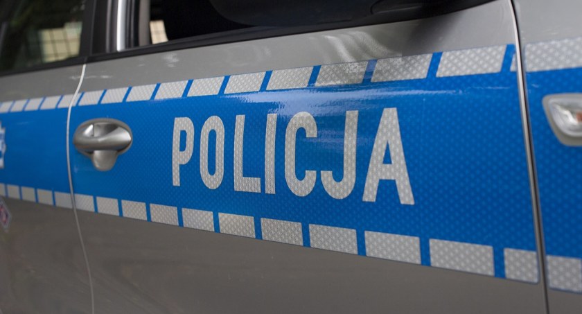 Mysłaków. Cofając auto doprowadził do kolizji