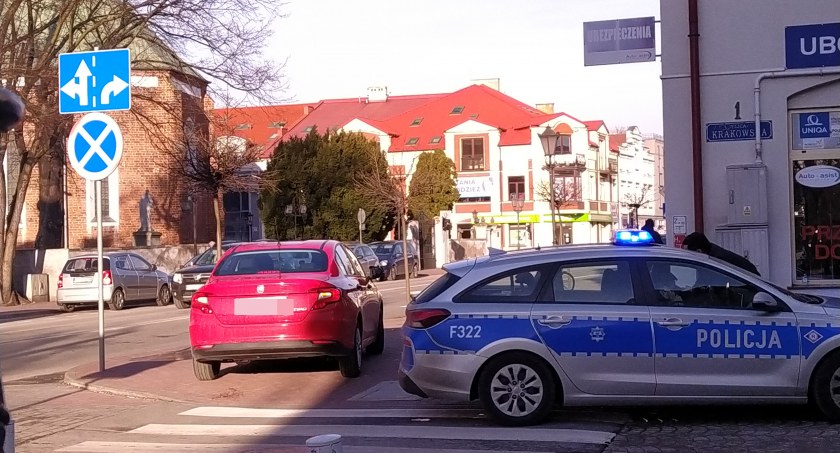 Łowicz. Co przyczyniło się do interwencji policji?