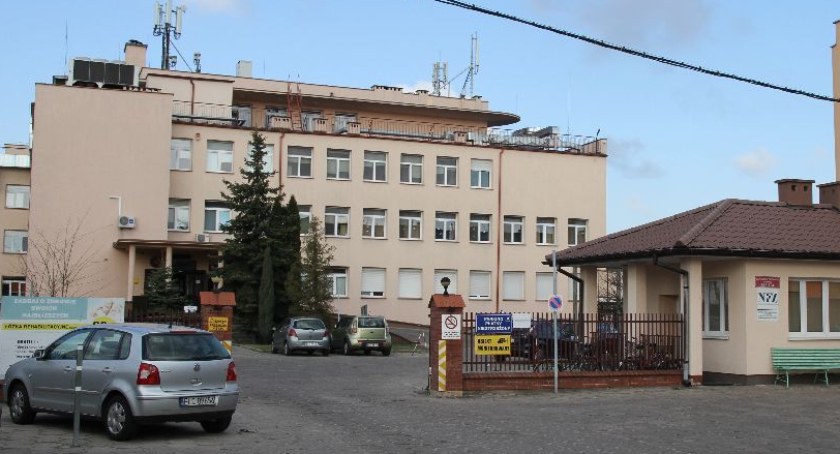 Kto zastąpi dr Płużańskiego? Ogłoszono drugi konkurs na stanowisko wicedyrektora łowickiego szpitala 