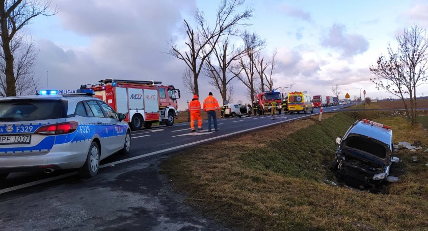 Wypadek na DK nr 92 pod Zdunami. Droga zablokowana (foto, film) [AKTUALIZACJA]