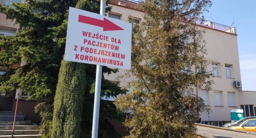 Po chwilach zawahania oddział covidowy w łowickim szpitalu jednak zostaje