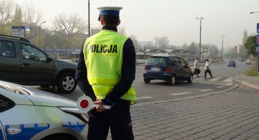 Zatrzymany z promilami i zakazem prowadzenia pojazdów