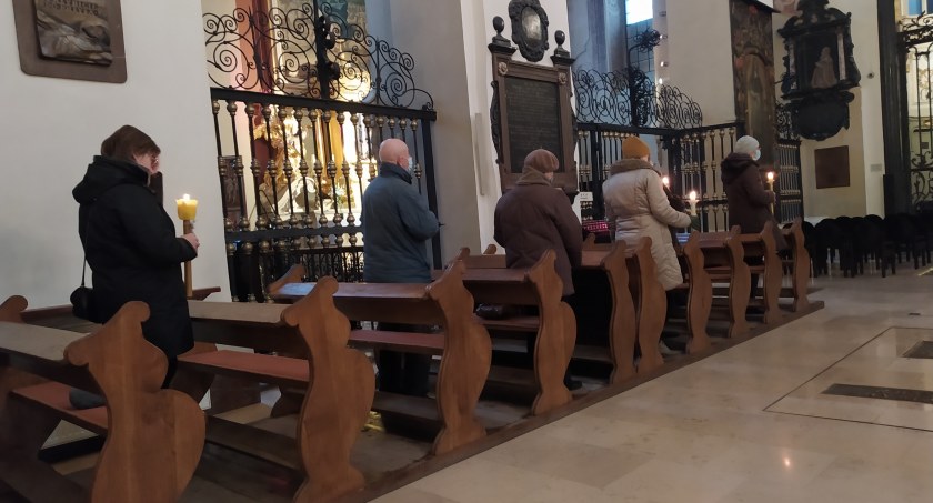 Dziś Święto Matki Boskiej Gromnicznej - co oznacza w kościele?