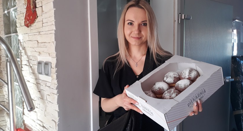 Tłusty czwartek z naszą redakcją. Rozdajemy pączki z piekarni Oskroba (foto)