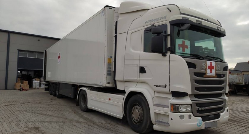 Łowicz. Kolejny transport darów firmy POLMAR