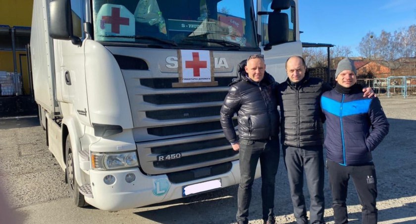 Dojechali bezpiecznie! Transport humanitarny dotarł do Szepetówki na Ukrainę!