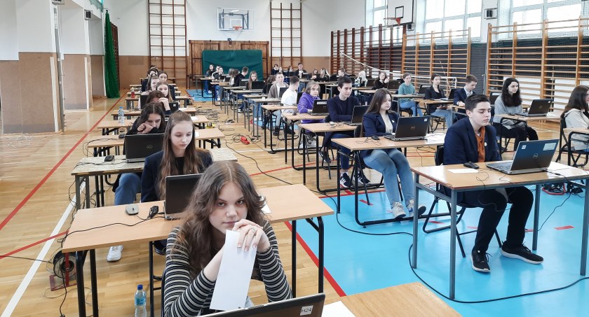 Uczniowie I  LO wzięli udział w badaniu PISA