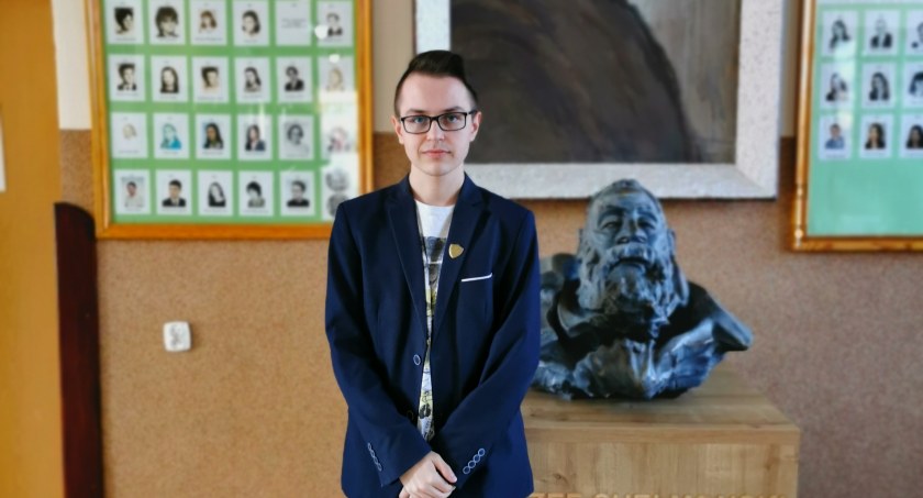 Historyczny sukces ucznia Chełmona