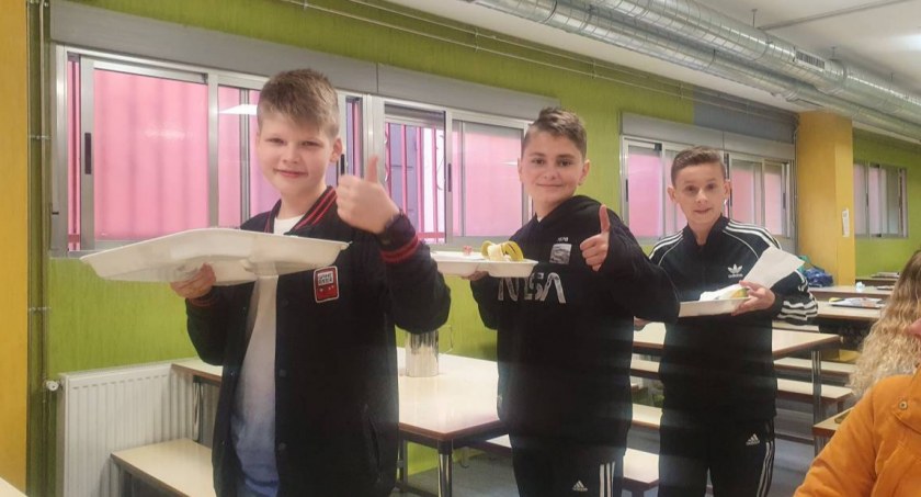 Uczniowie łowickiej Trójki na Erasmusie w Hiszpanii (foto)