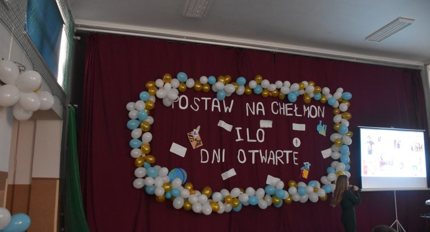 Dzień Otwarty w I LO w Łowiczu (foto,film)