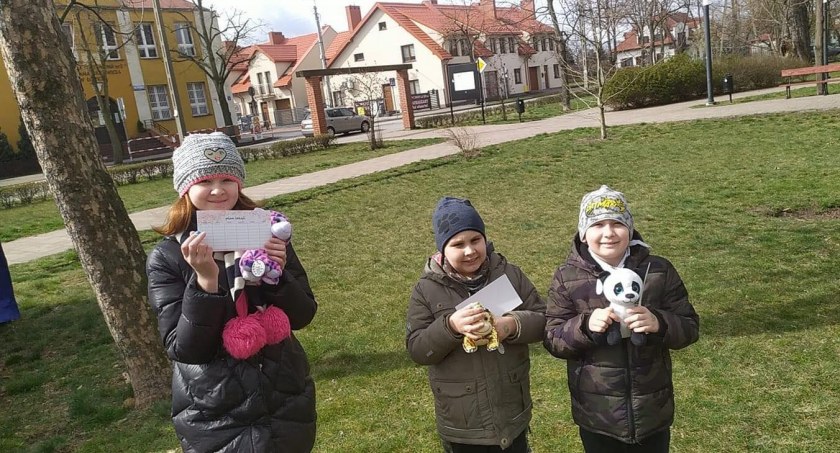 Wspólnie szukali Wielkanocnego Zajączka! (foto)