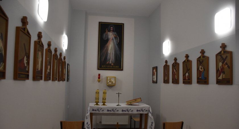 ZOZ Łowicz. Szpitalna kaplica przeszła remont (foto)