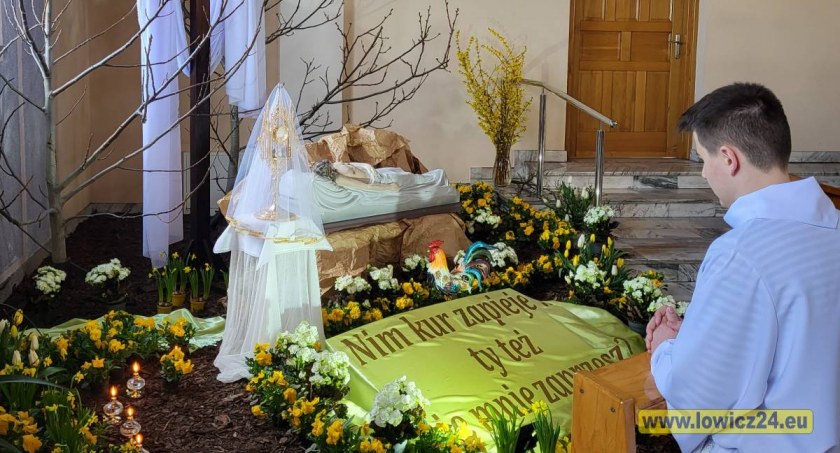 Groby Pańskie w łowickich kościołach (foto)
