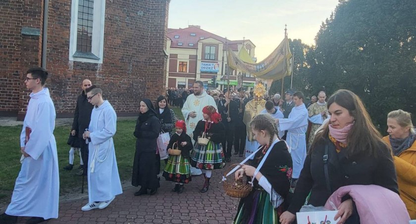 Alleluja! Jezus zmartwychwstał! Niedziela Wielkanocna (foto, film)