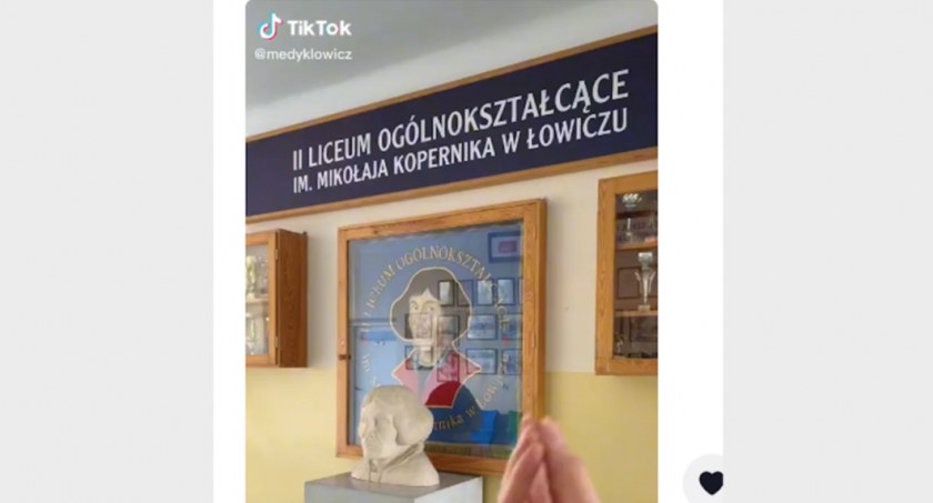 TikTokowy sukces II LO w Łowiczu – milion wyświetleń w ciągu dwóch tygodni