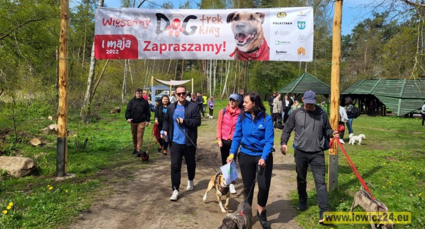 Wiosenny dogtrekking. Aktywna niedziela w Lasku Miejskim! (foto, film)