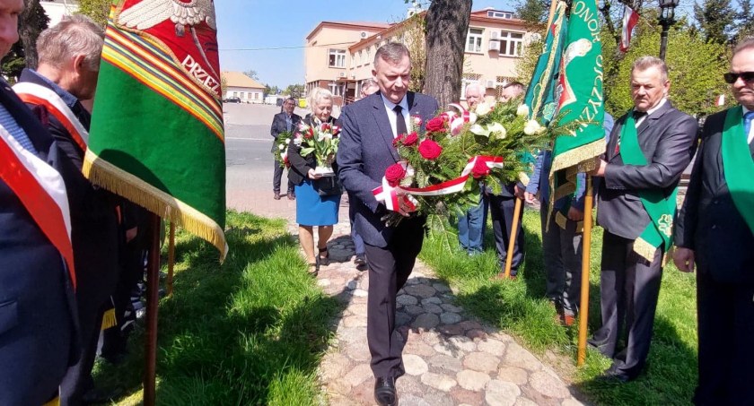 Łowicz. Działacze PSL uczcili Święto Konstytucji 3 Maja