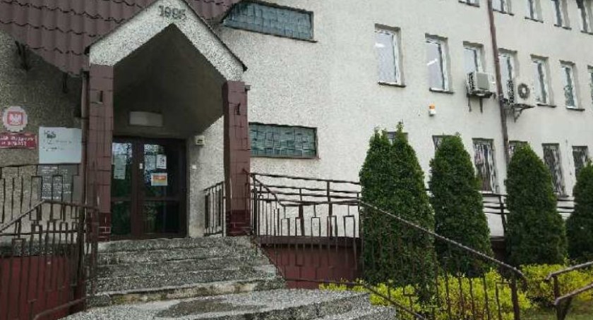 Urząd Skarbowy w Łowiczu przestrzega przed fałszywymi wiadomościami dotyczącymi zwrotu podatku!