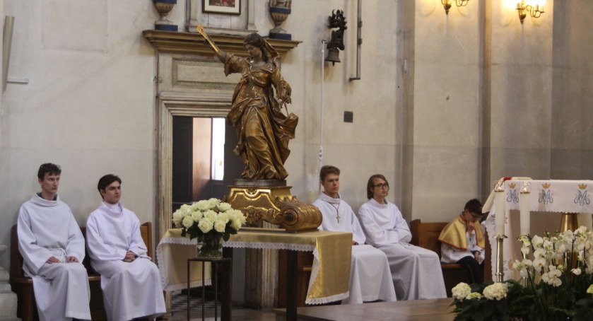 Odpust w kościele pijarskim w Łowiczu (foto)