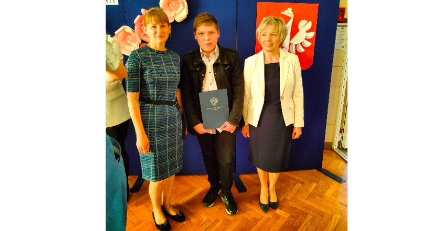 Uczeń łowickiej Trójki z tytułem laureata Wojewódzkiego Konkursu z Historii (foto)