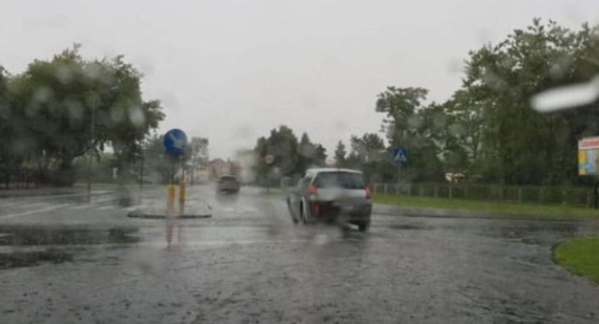  IMGW wydało alerty przed burzami z gradem i silnym wiatrem!