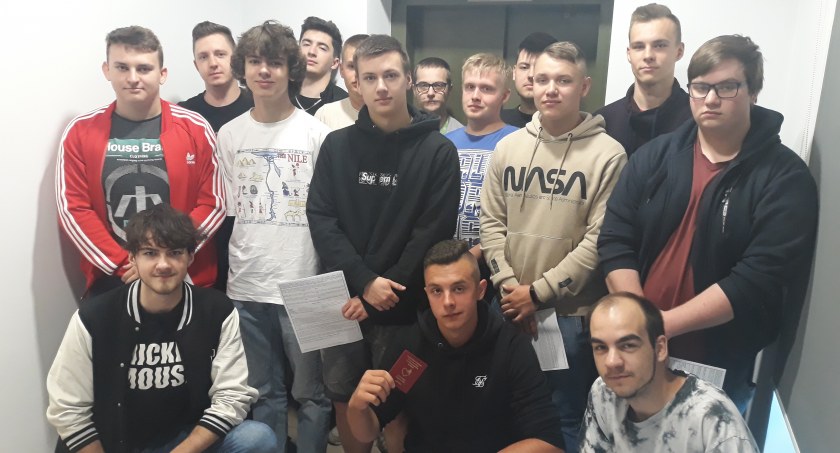 Akcja krwiodawstwa w Łowiczu. W hołdzie dla Dominika Uczciwka, na ratunek Mieczysława Ceronia (foto)