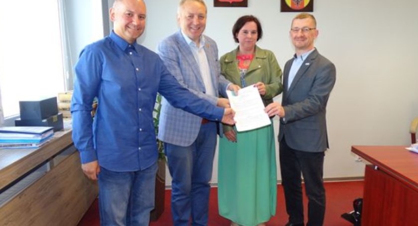 W Łowiczu będzie więcej budek lęgowych dla ptaków