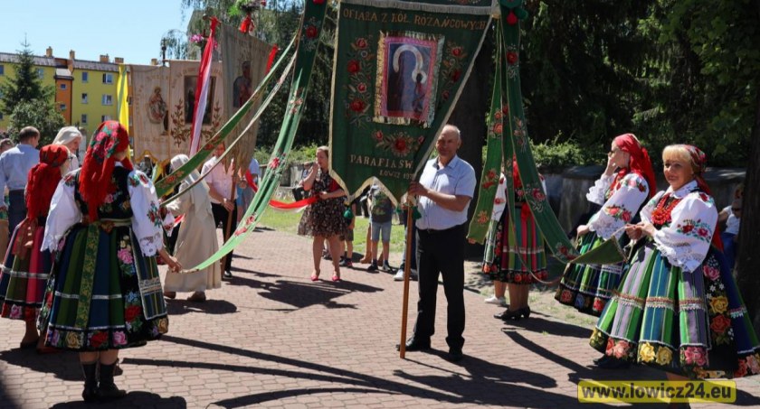 Odpust w parafii Świętego Ducha w Łowiczu (foto, film)