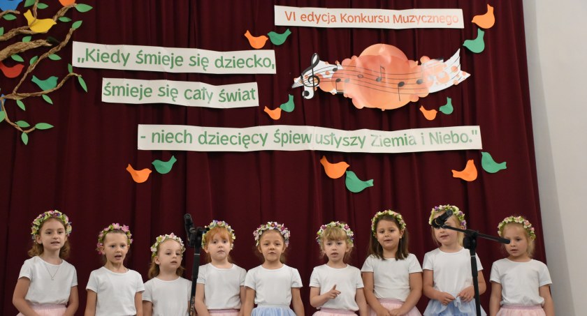 Konkurs muzyczny dla przedszkolaków z diecezji łowickiej (foto,film)