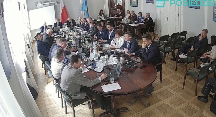 Oświadczenia majątkowe radnych Rady Miejskiej w Łowiczu za 2021 rok - CZĘŚĆ 1