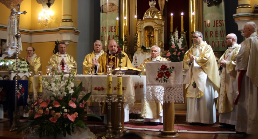 Kocierzew. Jubileusz 25-lecia święceń kapłańskich ks. Krzysztofa Chmielewskiego (foto, film)