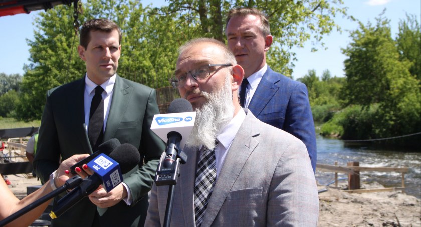 Kompina. Na jakim etapie jest budowa mostu? Starosta wskazał termin (foto, film)